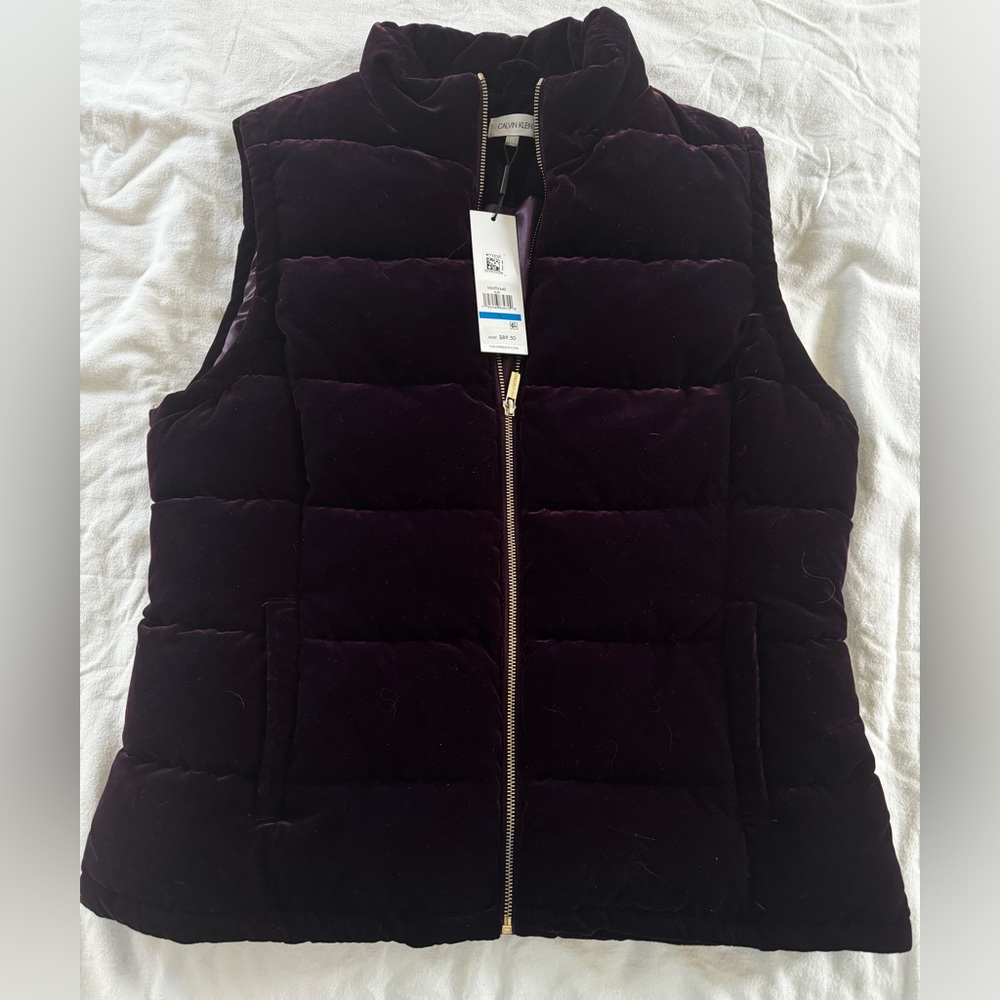 Calvin Klein women’s velvet mock-neck